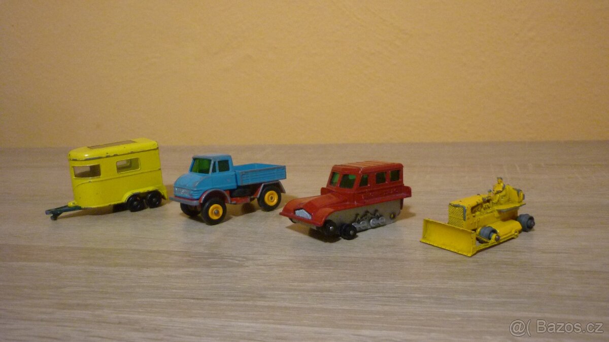 MATCHBOX RW 4 X