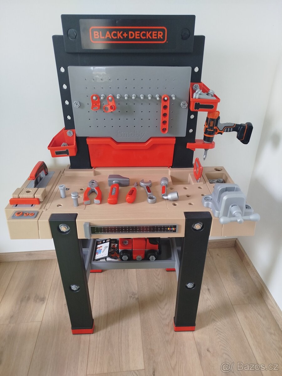 Dětská kutilská dílna Smoby Black&Decker