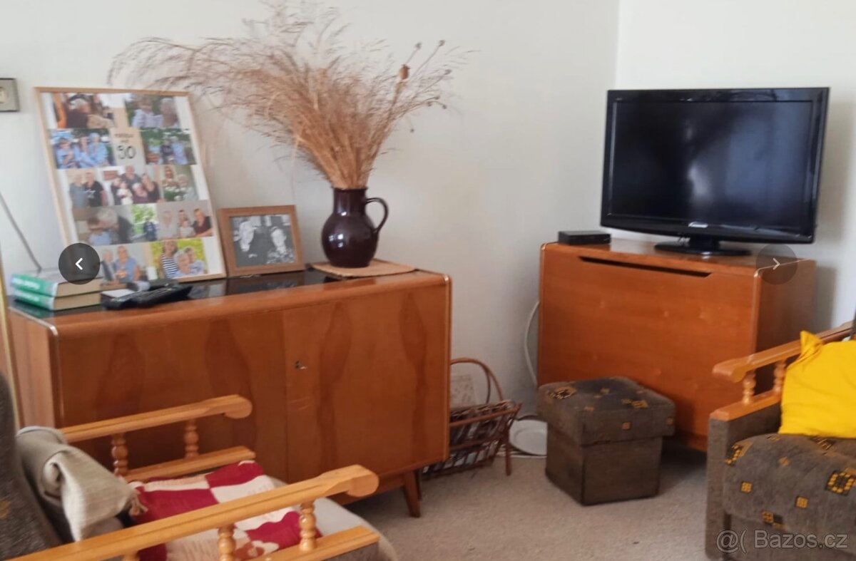 Prodám starožitný nábytek