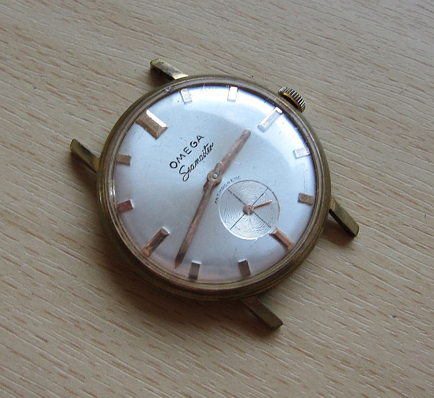 Pozlacené hodinky OMEGA Seamaster 17 jewels