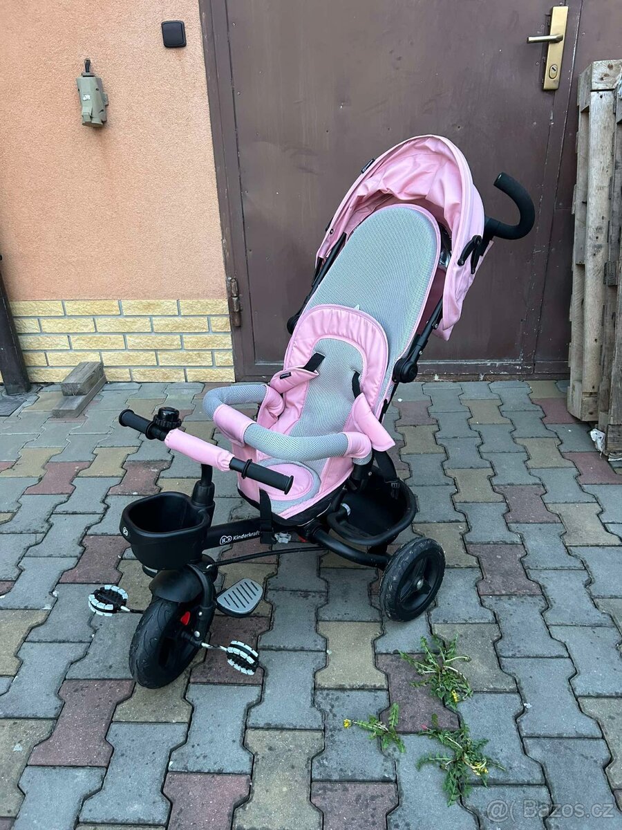 Tříkolka Kinderkraft Aveo