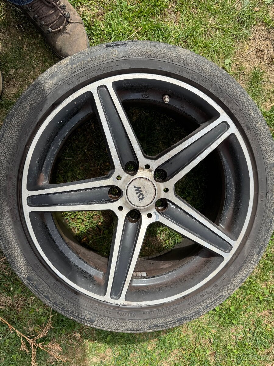 Kola 5x112 r17 škoda ,vw