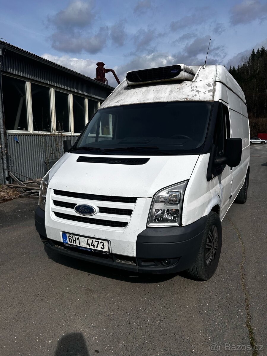 Ford Transit 350L 2,2