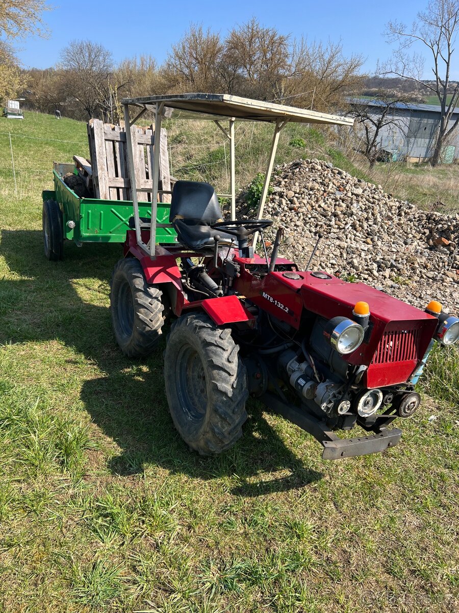 Malotraktor MT8