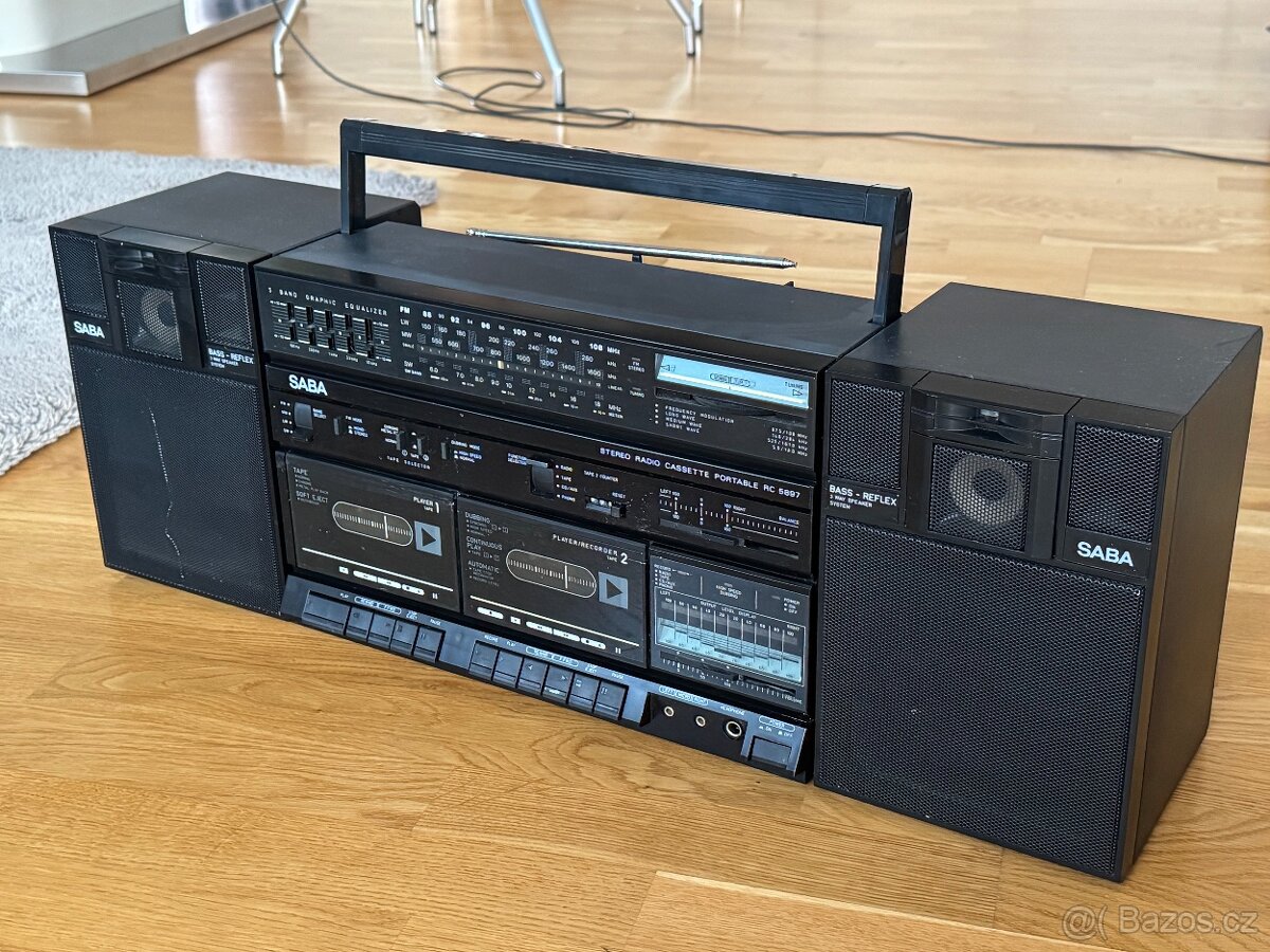 Radio magnetofon Saba