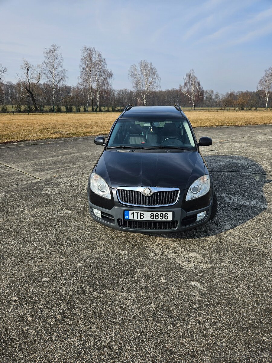 Skoda roomster scout