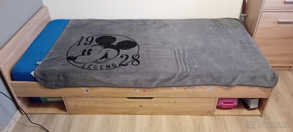 Postel 90x200cm