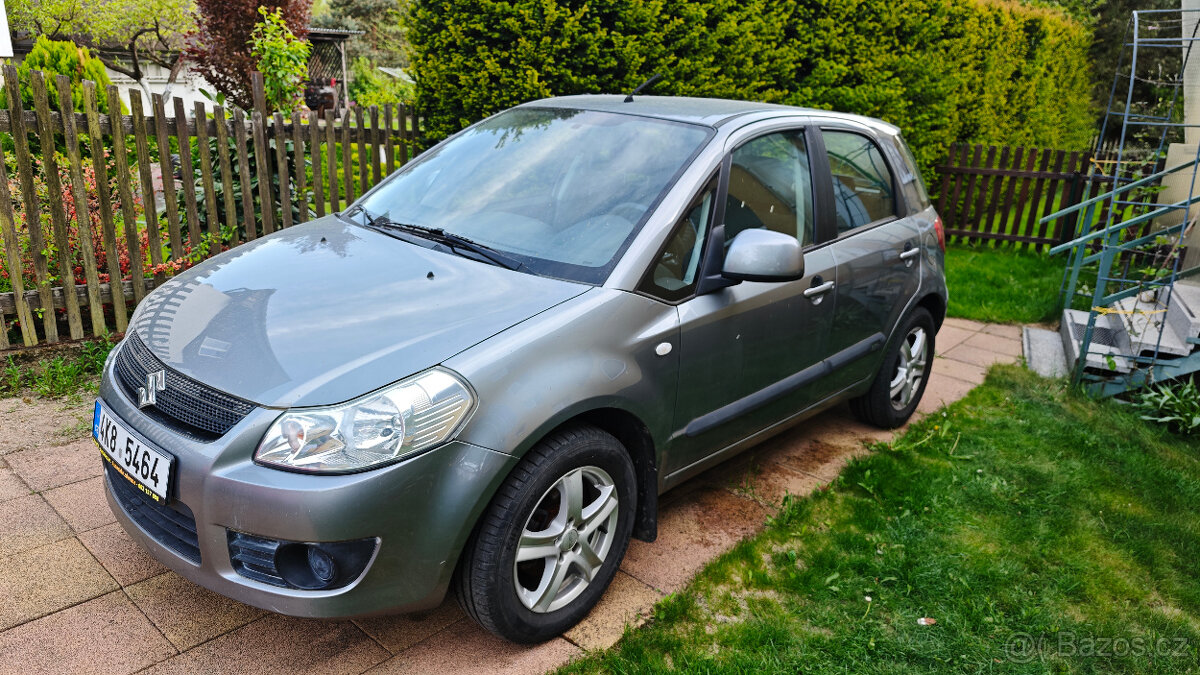 Prodám Suzuki SX4, 2009, 79KW, najeto 105 000km, Tažné