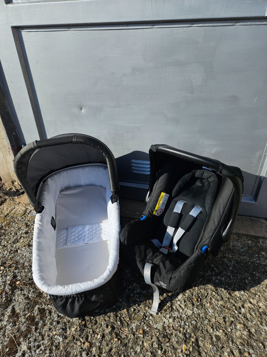 Autosedačka vajíčko + korbička Britax Romer