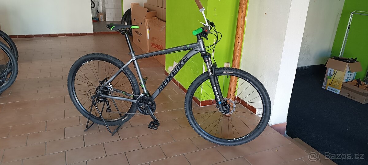 Kolo Maxbike 29", Shimano 3x8s, velikost 19"
