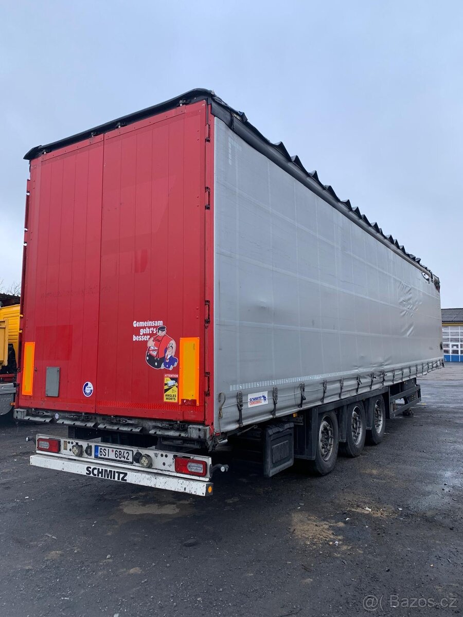 SCHMITZ CARGOBULL