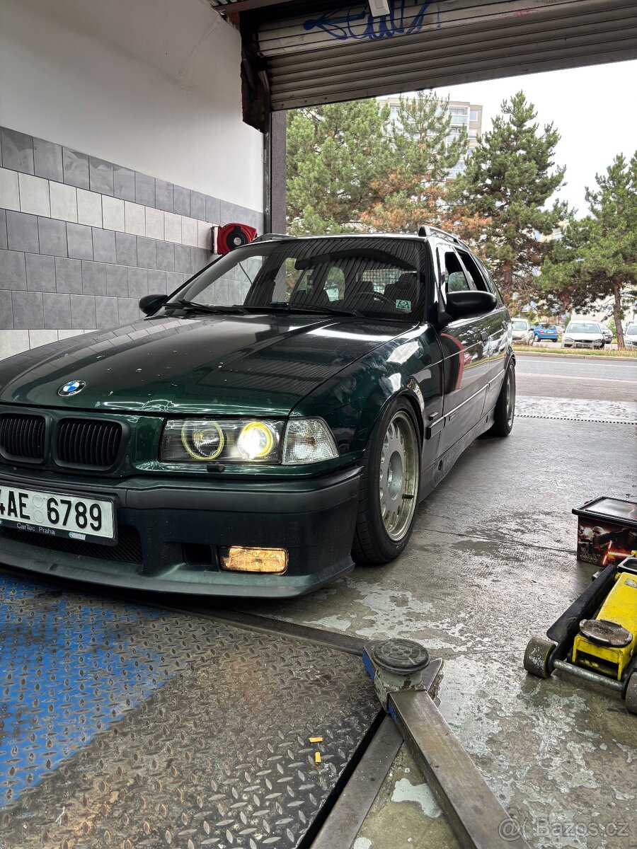 Bmw e36 318i touring