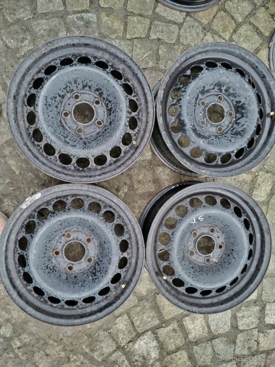 disky 5x112 R16 AUDI A4 + 205/60/16 zima