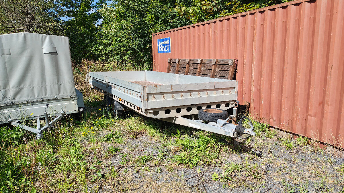 Přívěs 3500kg VAPP ložná 510x209cm