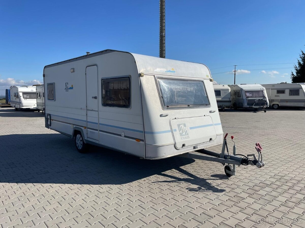 Knaus Azur 495, 4 os., PLYN.BOJLER, sprcha, stan