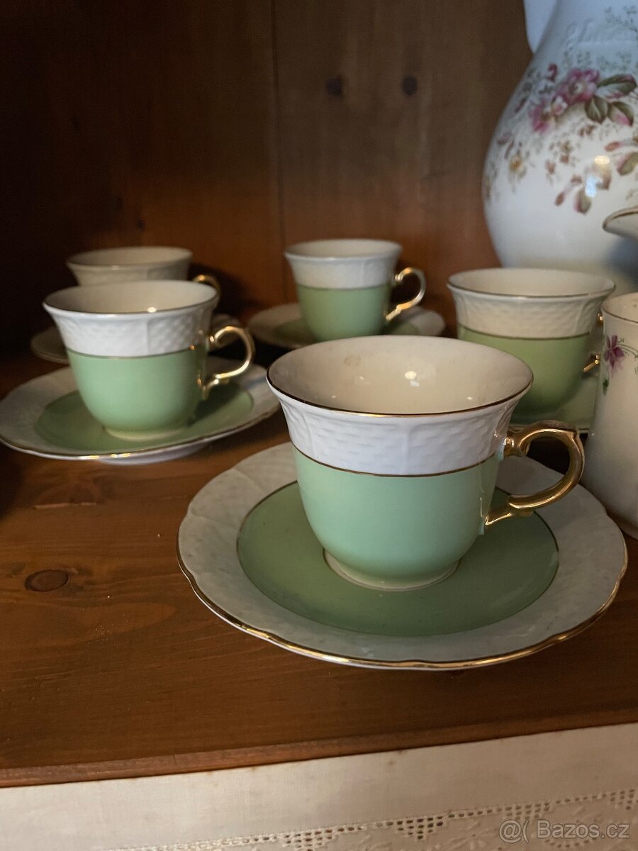 Porcelanovy set hrnicek a podsalek 6ks zeleny Thun