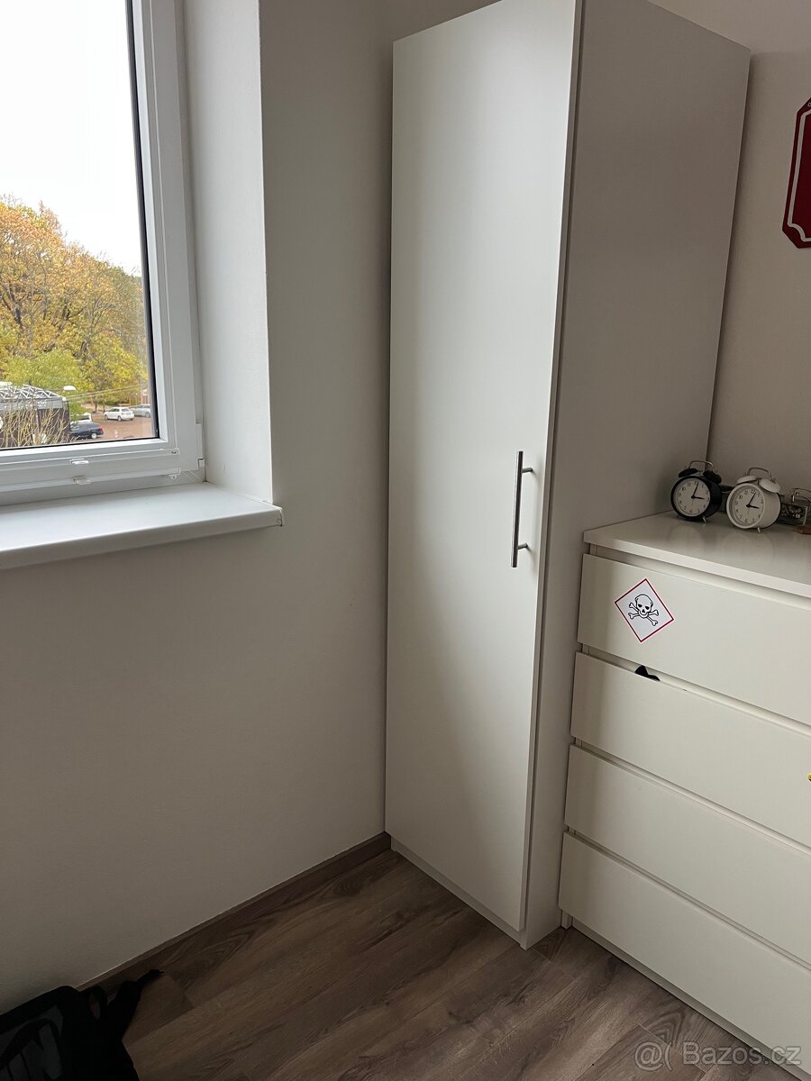 Skříň IKEA PAX