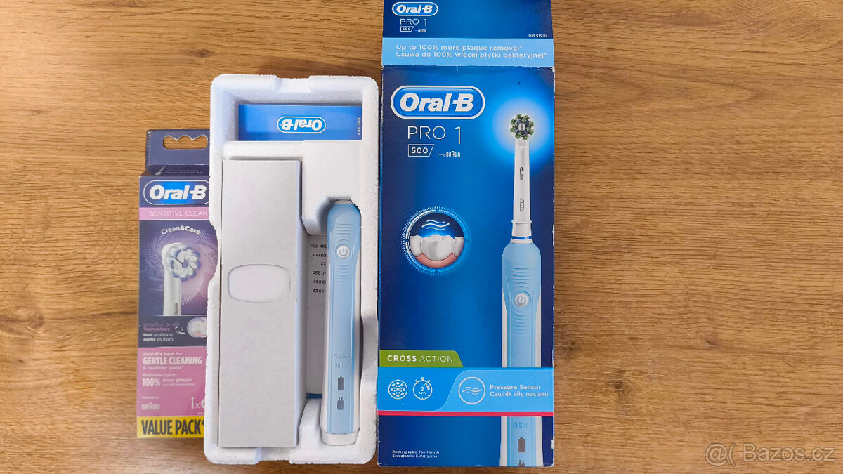 Elektrický zubní kartáček Oral-B Pro 500 Cross Action