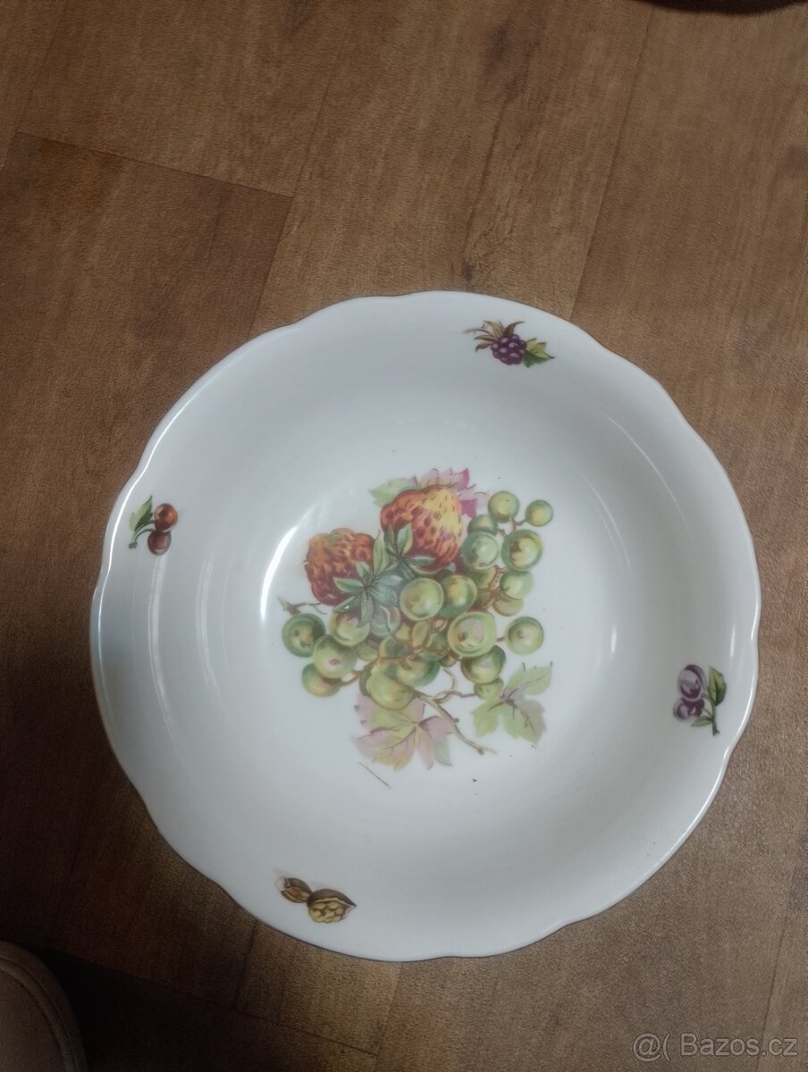 Prodám různé sklo a porcelán