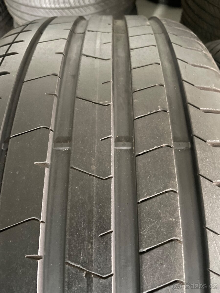 285/45/21 85% letní pneu Pirelli Pzero
