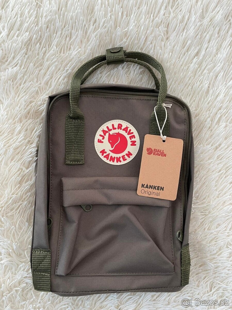 Nový batoh Fjällräven Kanken military 7L