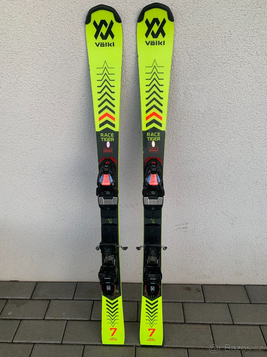 Dětské sjezdové lyže Völkl