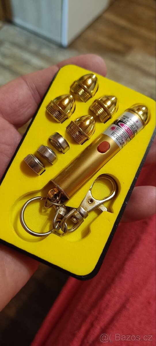 Laserové ukazovátko retro