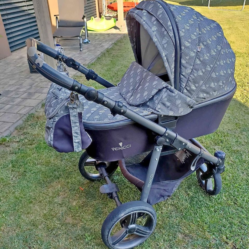 Kočárek Venicci 3V - dvojkombinace