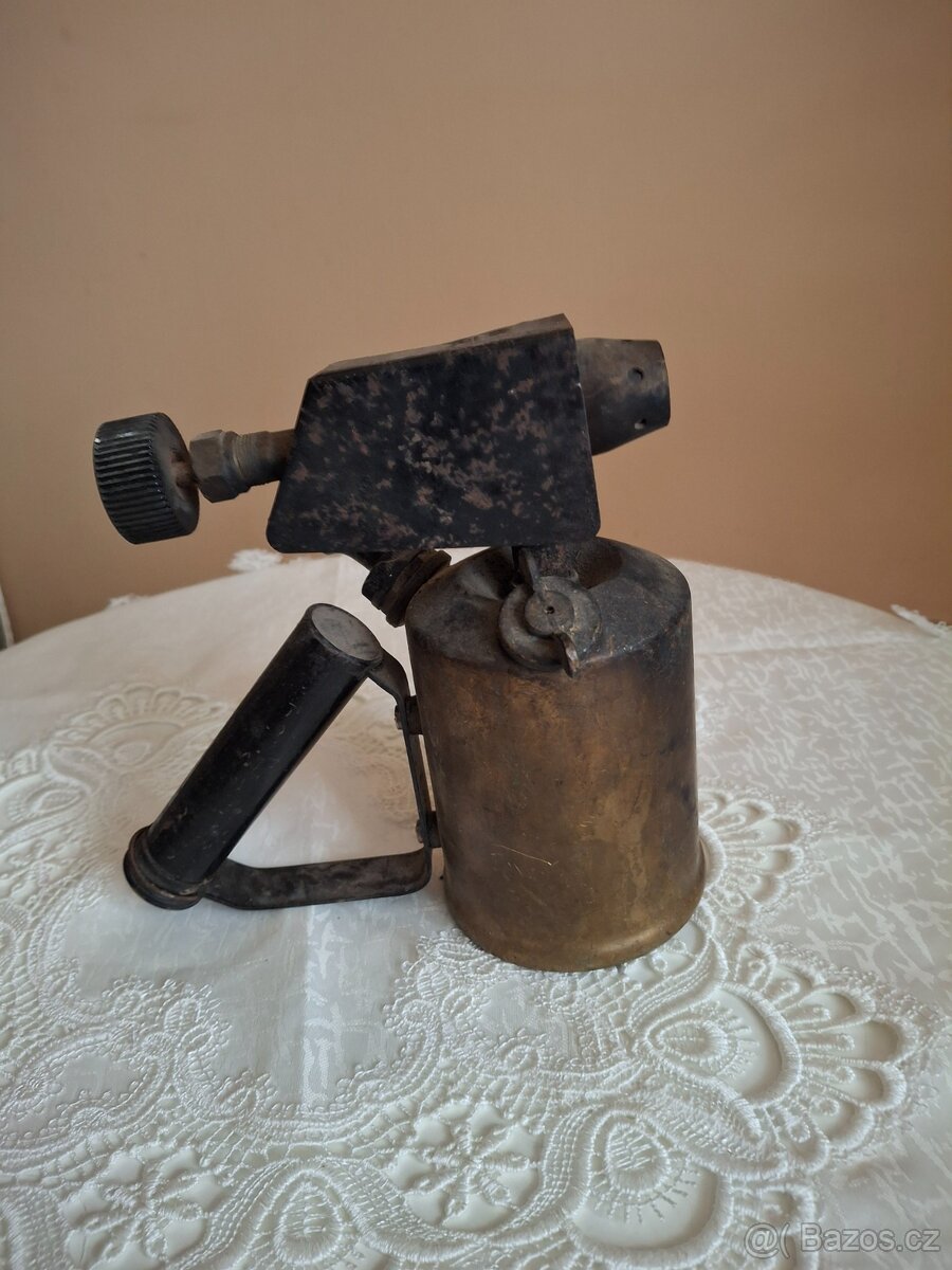 Mosazná opalovací lampa