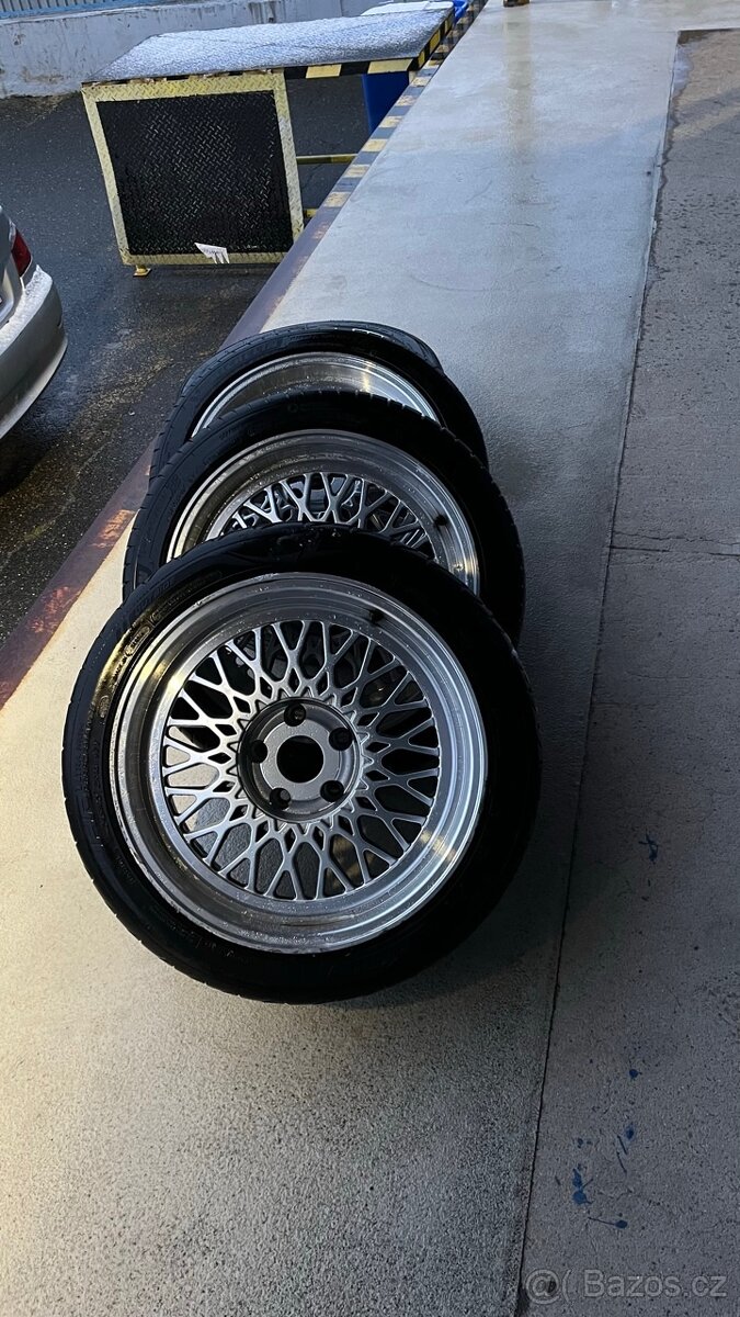 5x120 r18 8.5j et20 245/40 letní