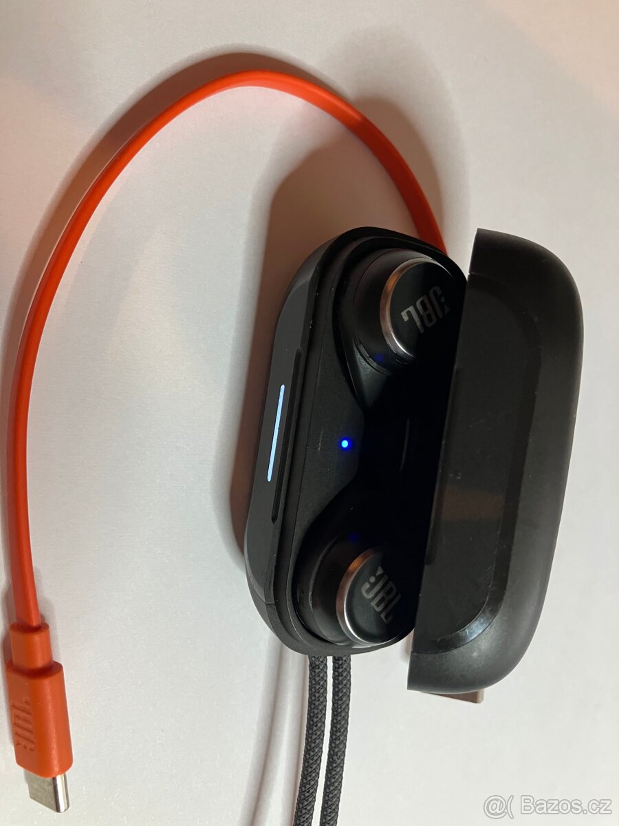 Sluchátka JBL reflect AERO