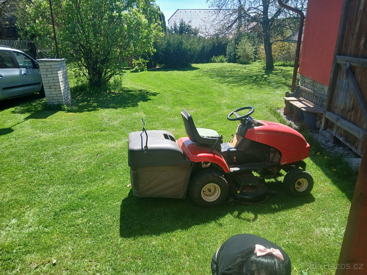 Prodám sekačku na trávu