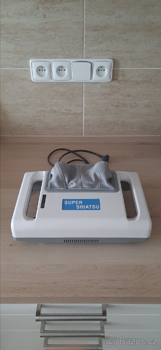Tlakový masážní přístroj (Shiatsu masáž)