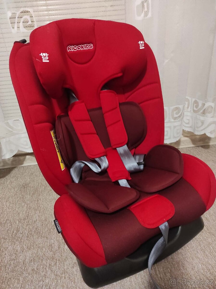 Autosedačka Luco Ricokids