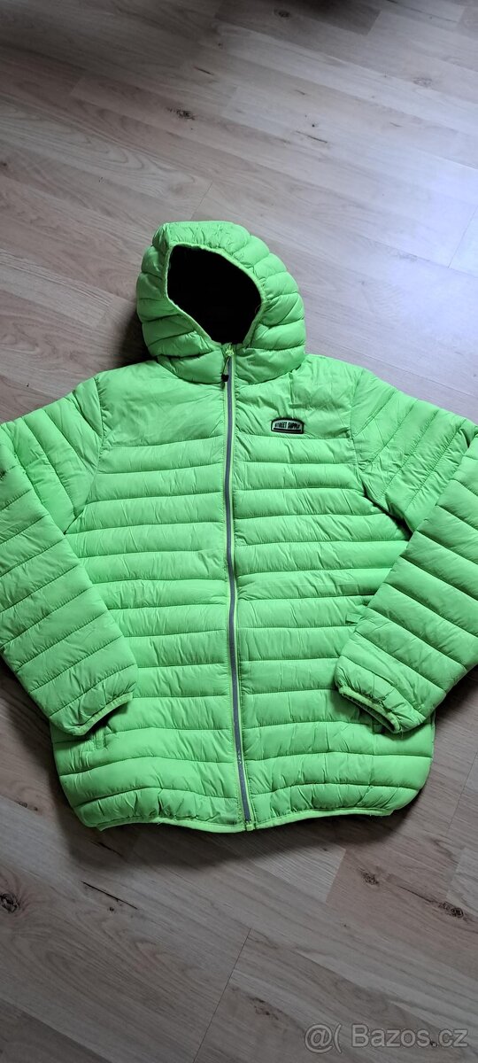 Chlapecká zimní bunda vel. 176