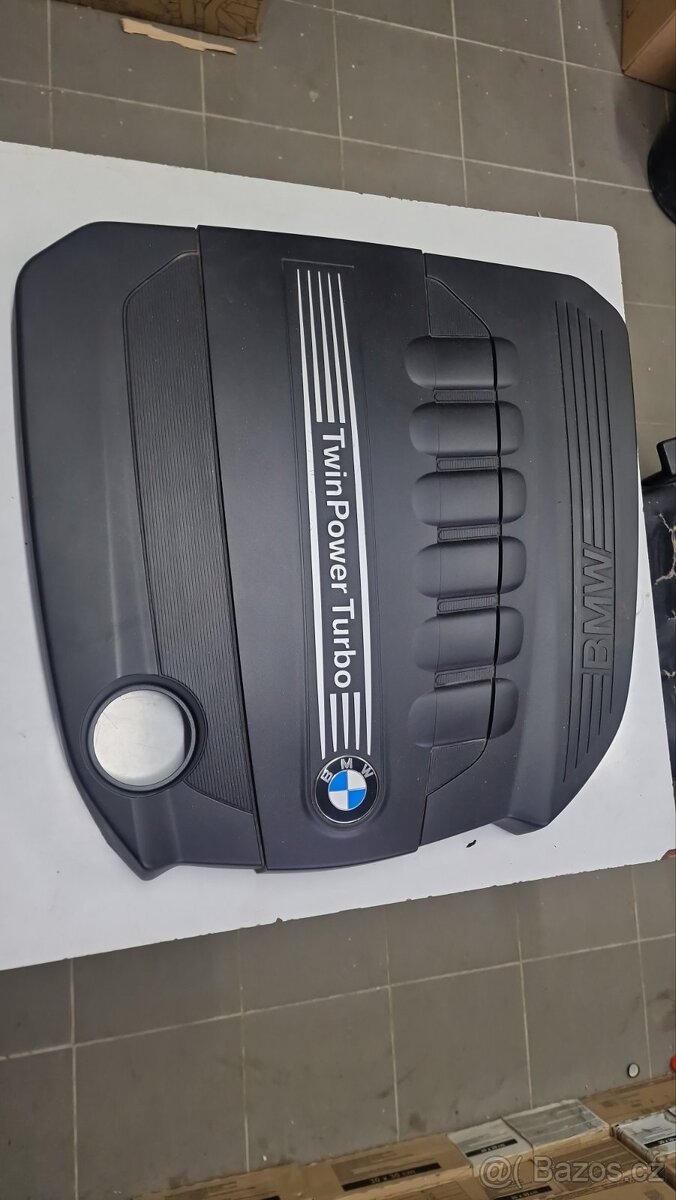 Kryt motoru BMW f01 740XD 225 kW