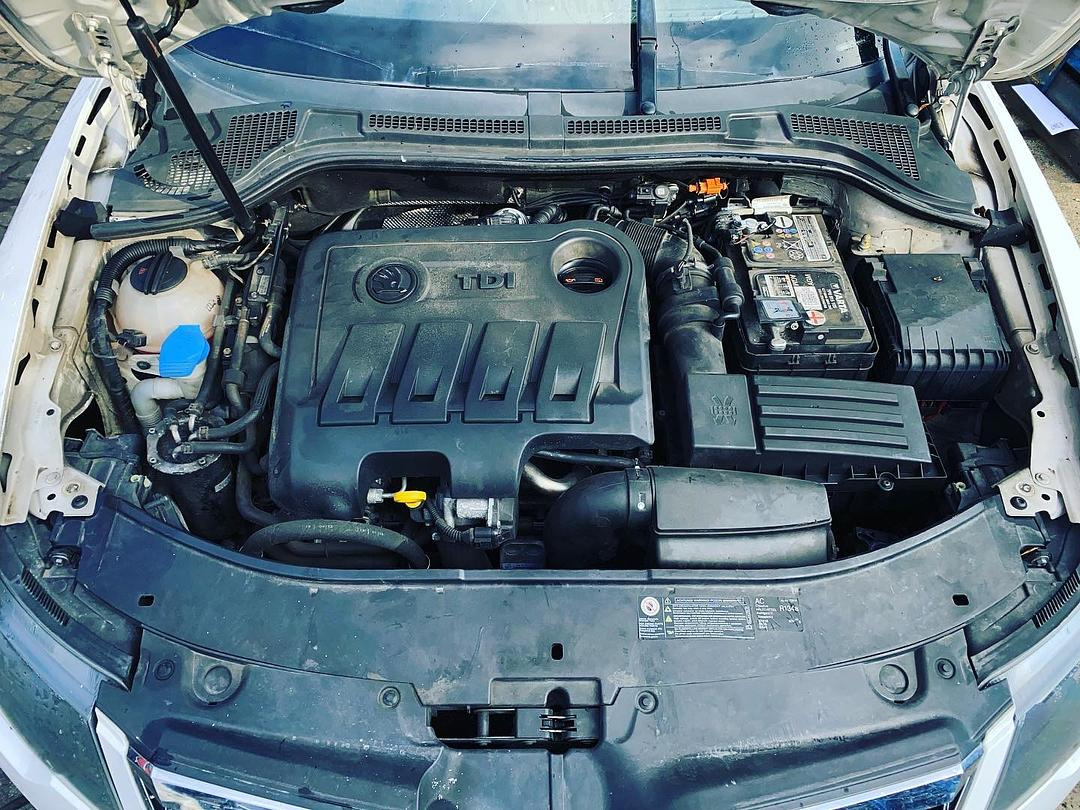 Motor naftový CFGB 2.0TDI 125KW Škoda Superb 2 2013