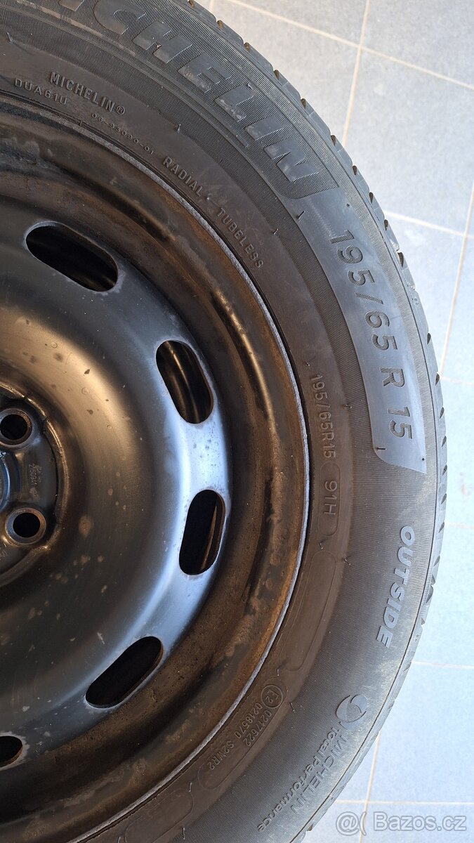 Kola 6J15 ET38 + letní pneu Michelin 195/65 R15
