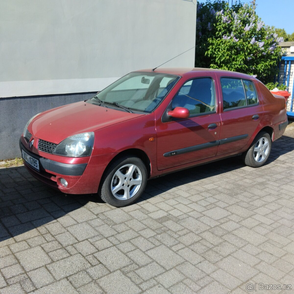 Renault thalia 1,4 r.v.2003