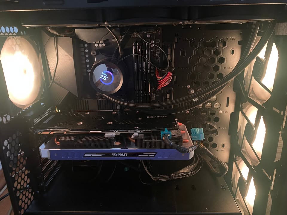 Herní PC Ryzen 5 5600X, GPU 1080, 32GB DDR4