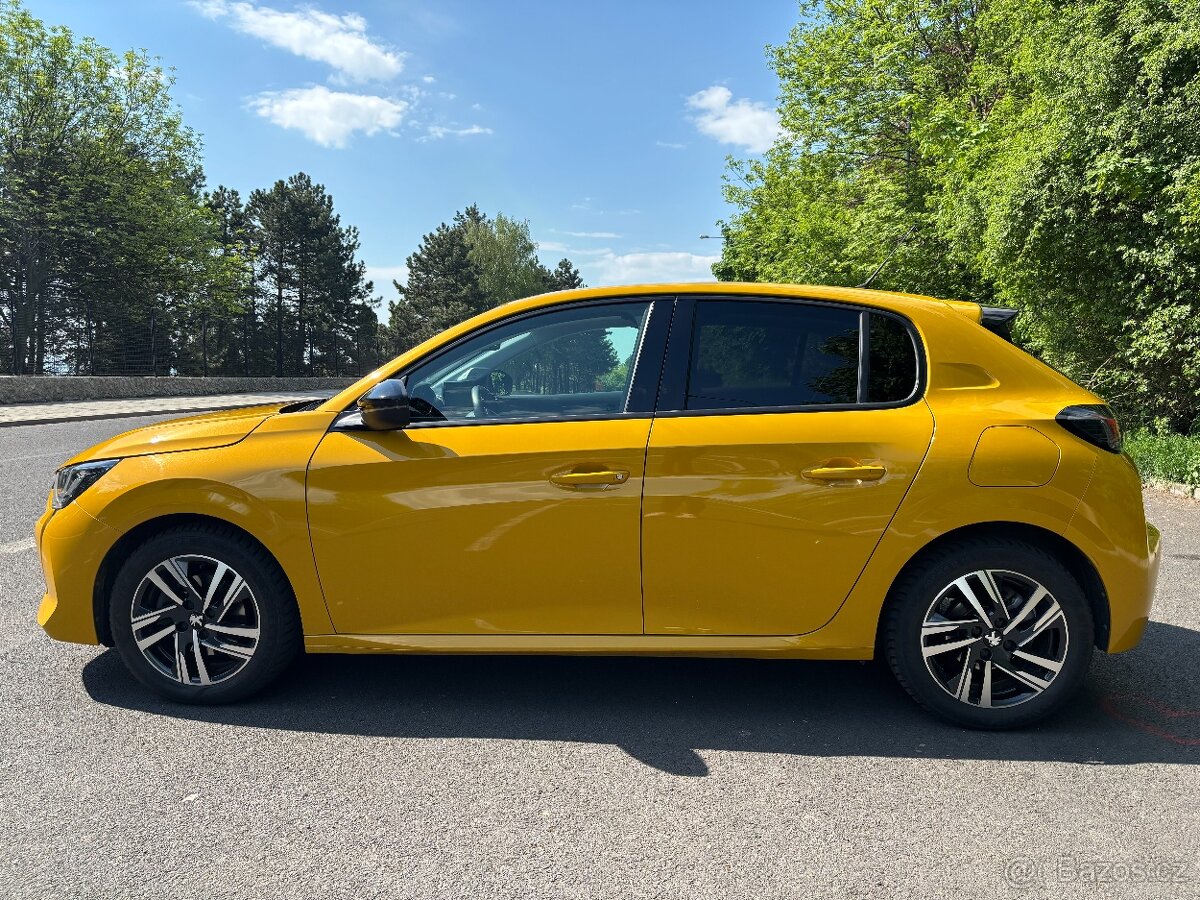 Peugeot 208 Allure 1.2; 2022