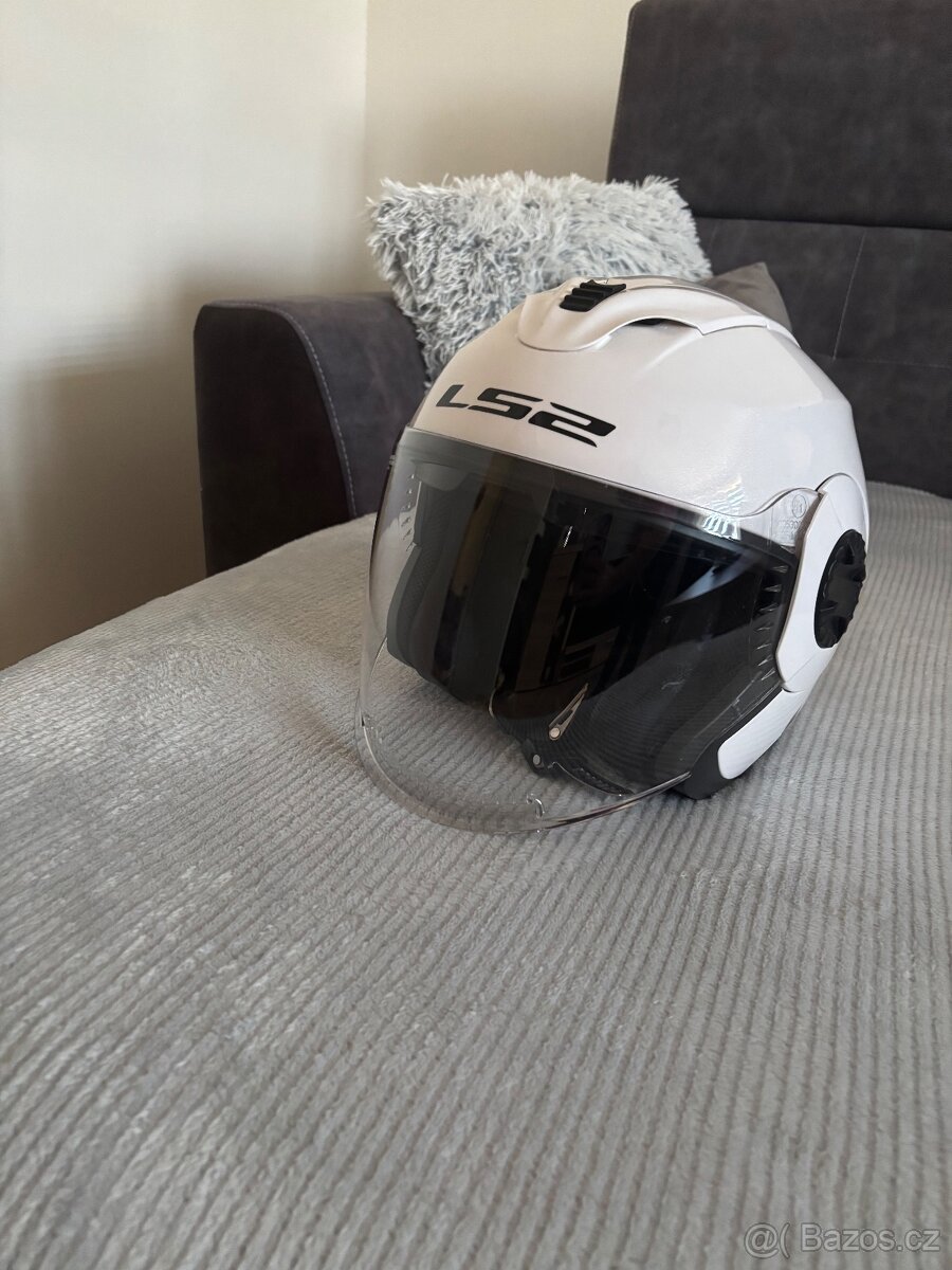 Přilba LS2 otevřená