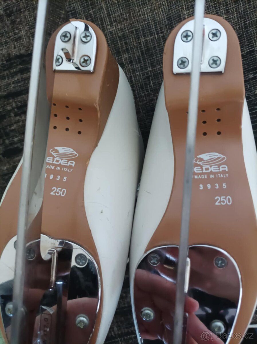 Edea Chorus 250