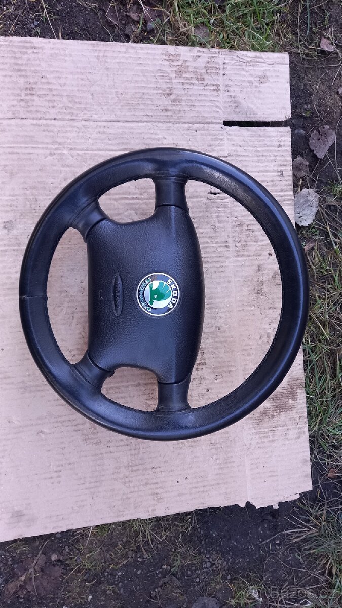 Volant Octavia 1