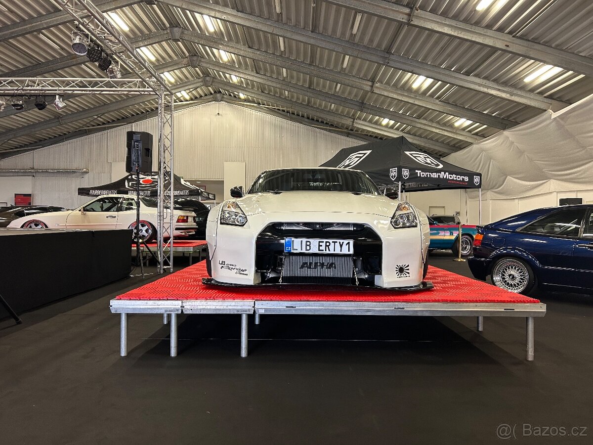 Nissan GT-R Liberty Walk AMS Alpha 9
