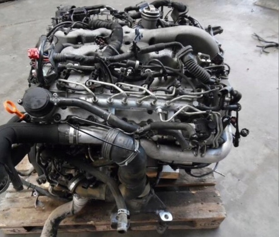 Motor Audi Q7 6.0 V12 diesel
