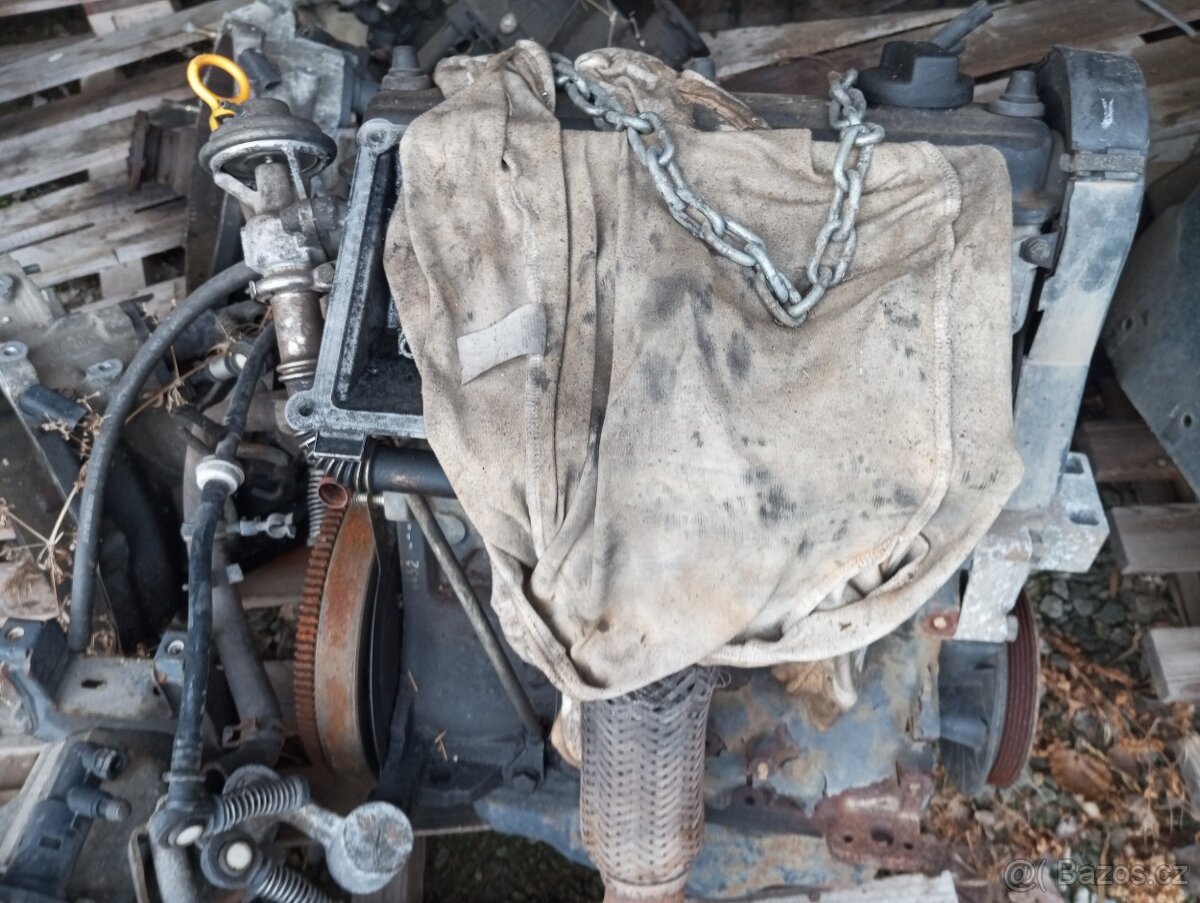 Motor 1.9 a 1.6 Felicie