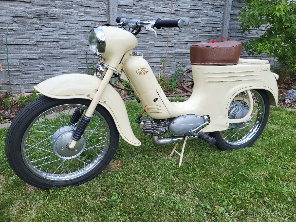 Jawa 555