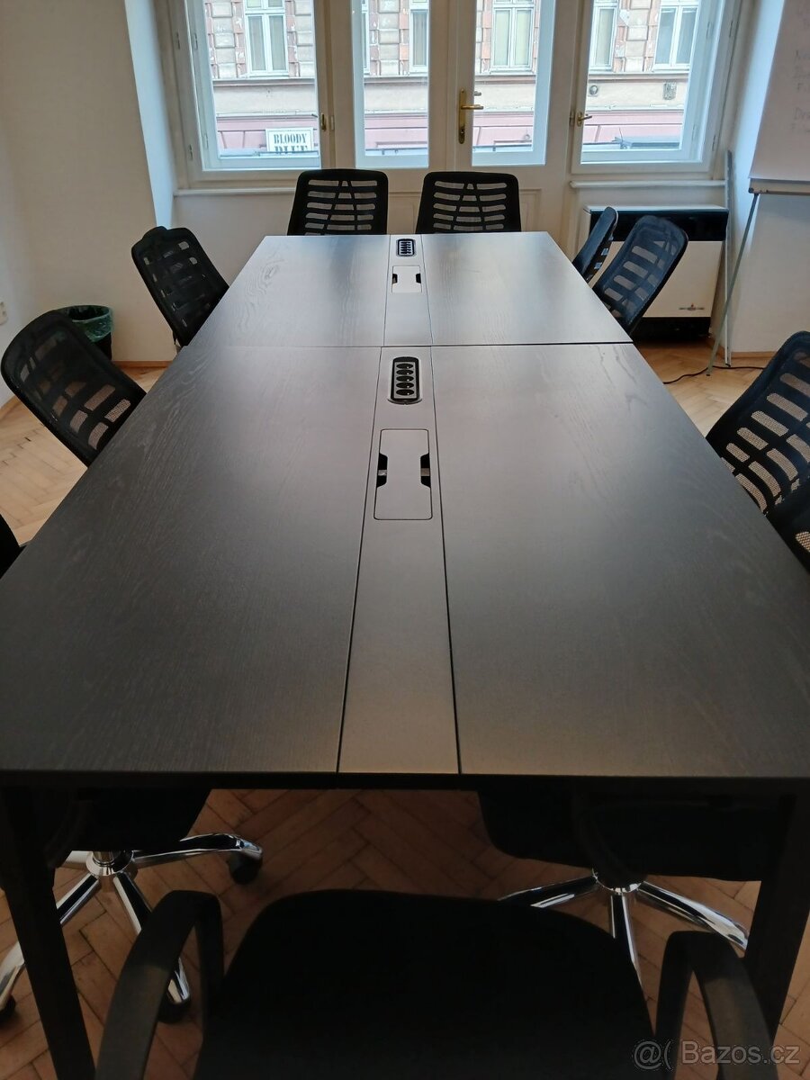 Konferenční stoly IKEA