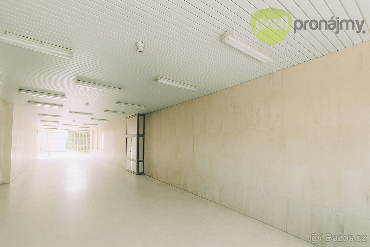 Pronájem krytého parkovacího stání – centrum Šumperka